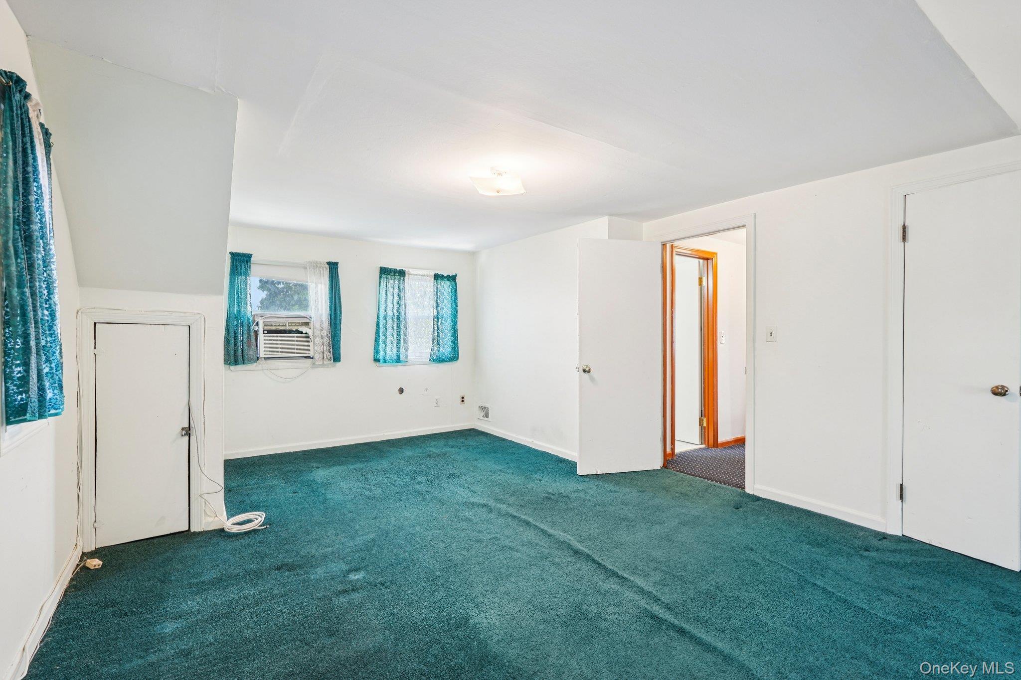 Single Family Westside  Rockland County, NY 10927, MLS-980037-21