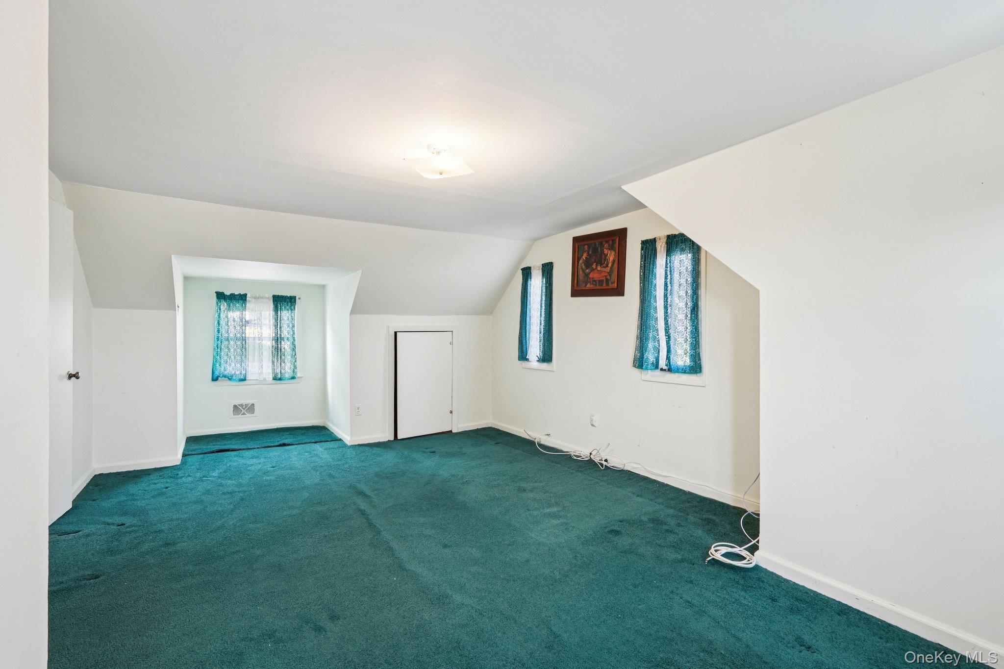 Single Family Westside  Rockland County, NY 10927, MLS-980037-23