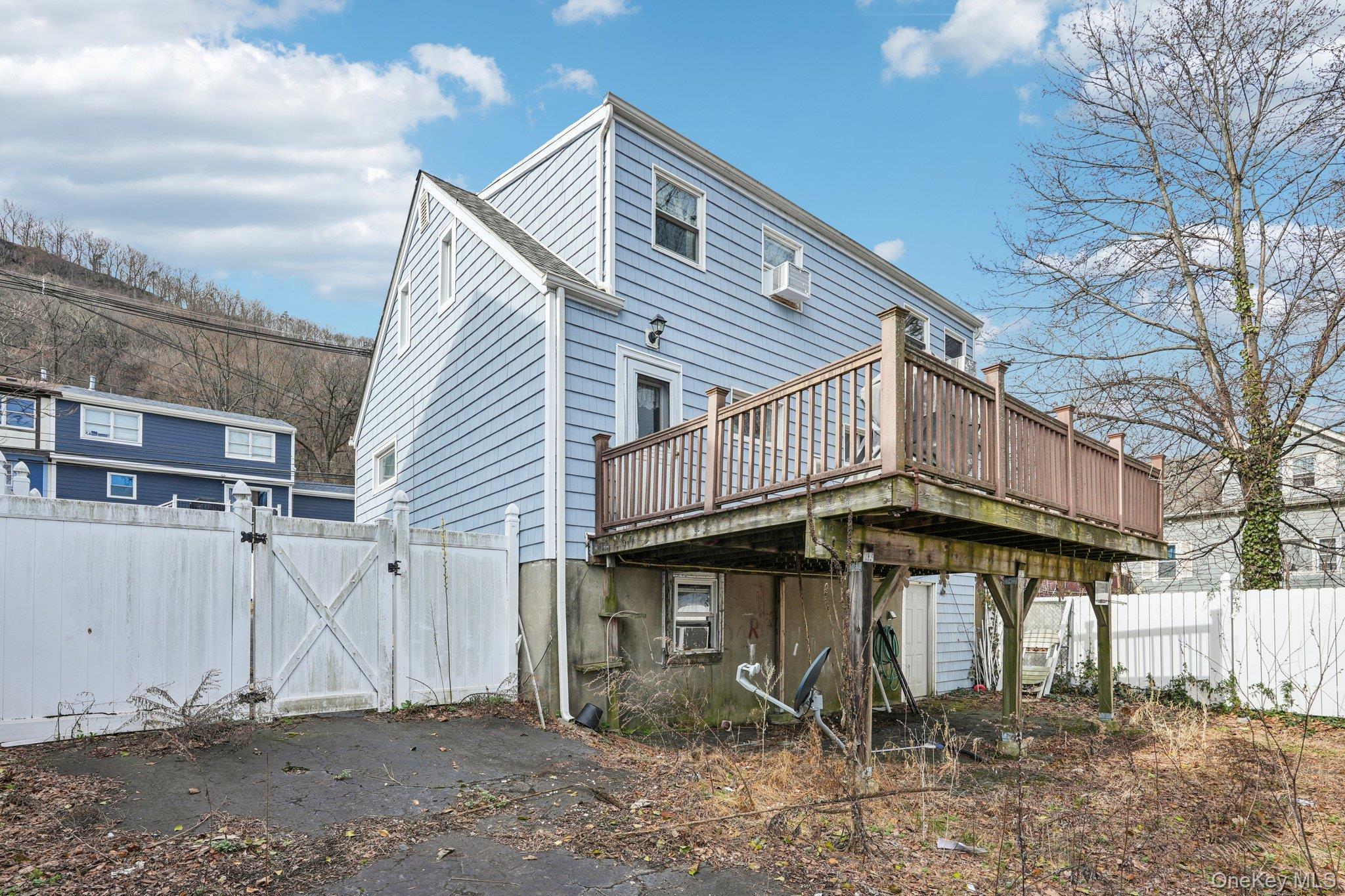 Single Family Westside  Rockland County, NY 10927, MLS-980037-27