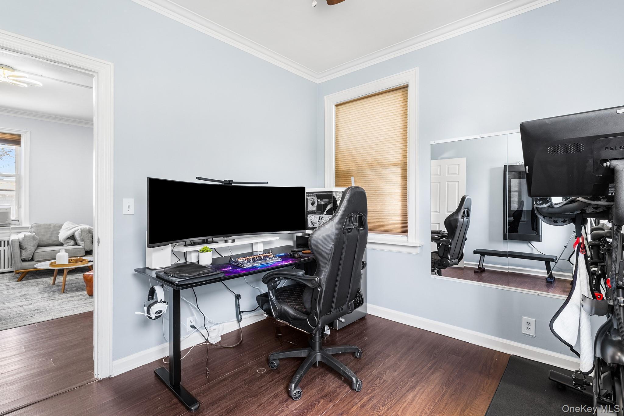 Single Family 10th  Suffolk County, NY 11704, MLS-980040-11