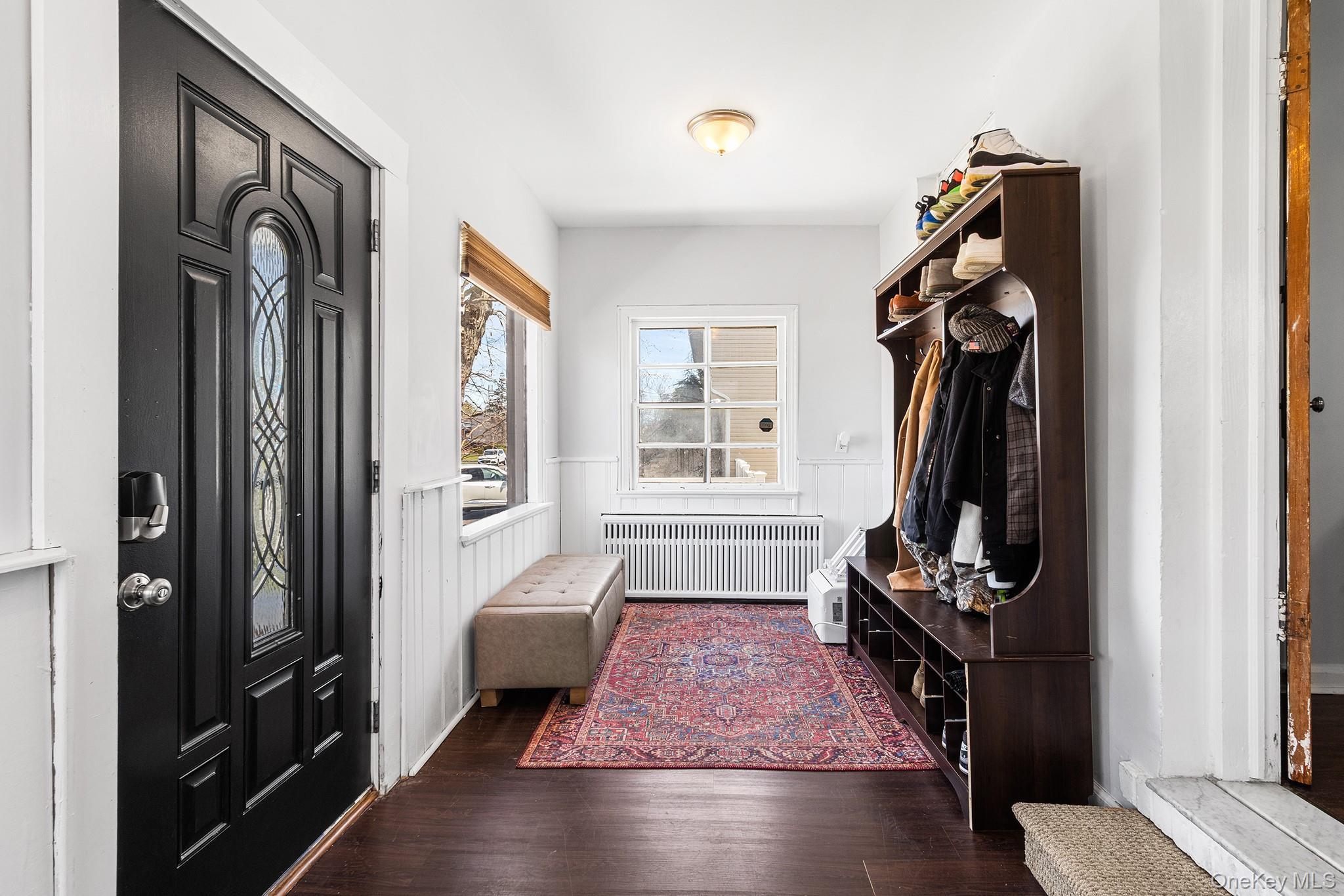 Single Family 10th  Suffolk County, NY 11704, MLS-980040-4