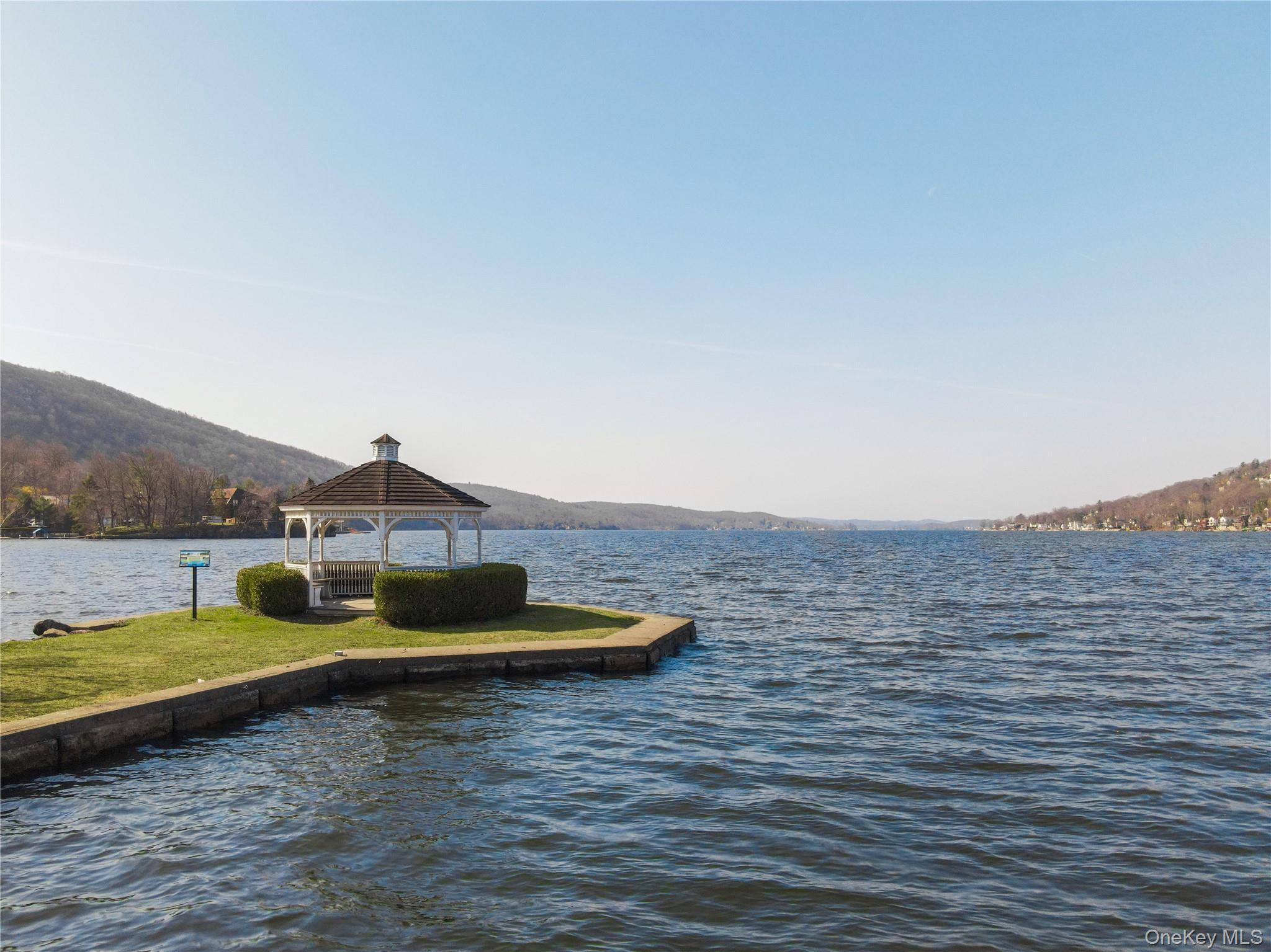 Single Family Windermere Avenue Orange County, NY 10925, MLS-980046-41