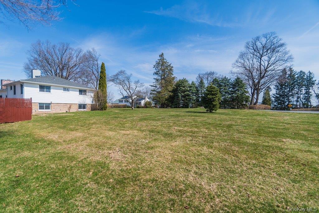 Single Family Crest  Out Of Area, NY 06811, MLS-980048-33