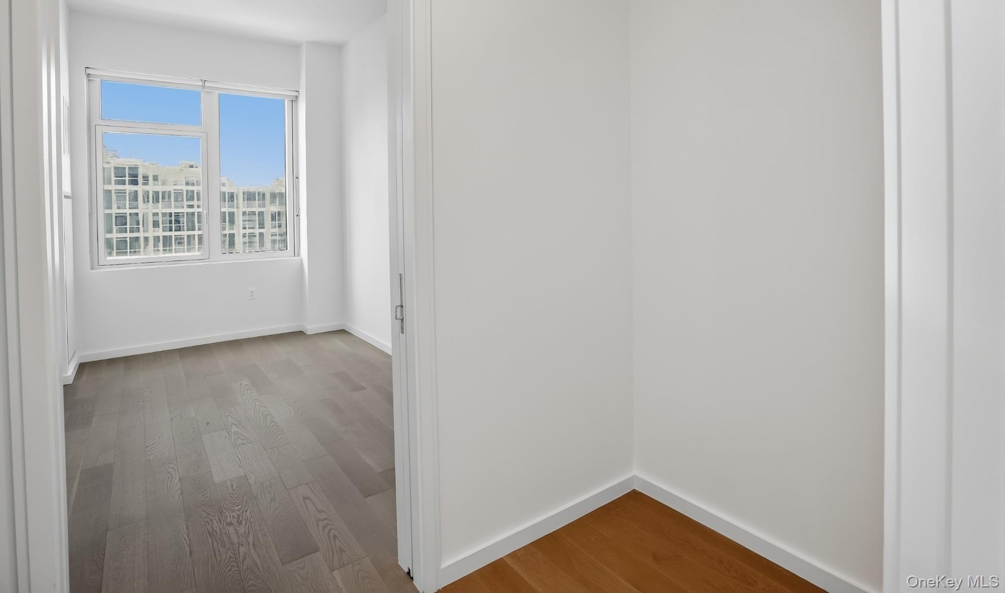 Condo 39th  Queens, NY 11354, MLS-980063-13