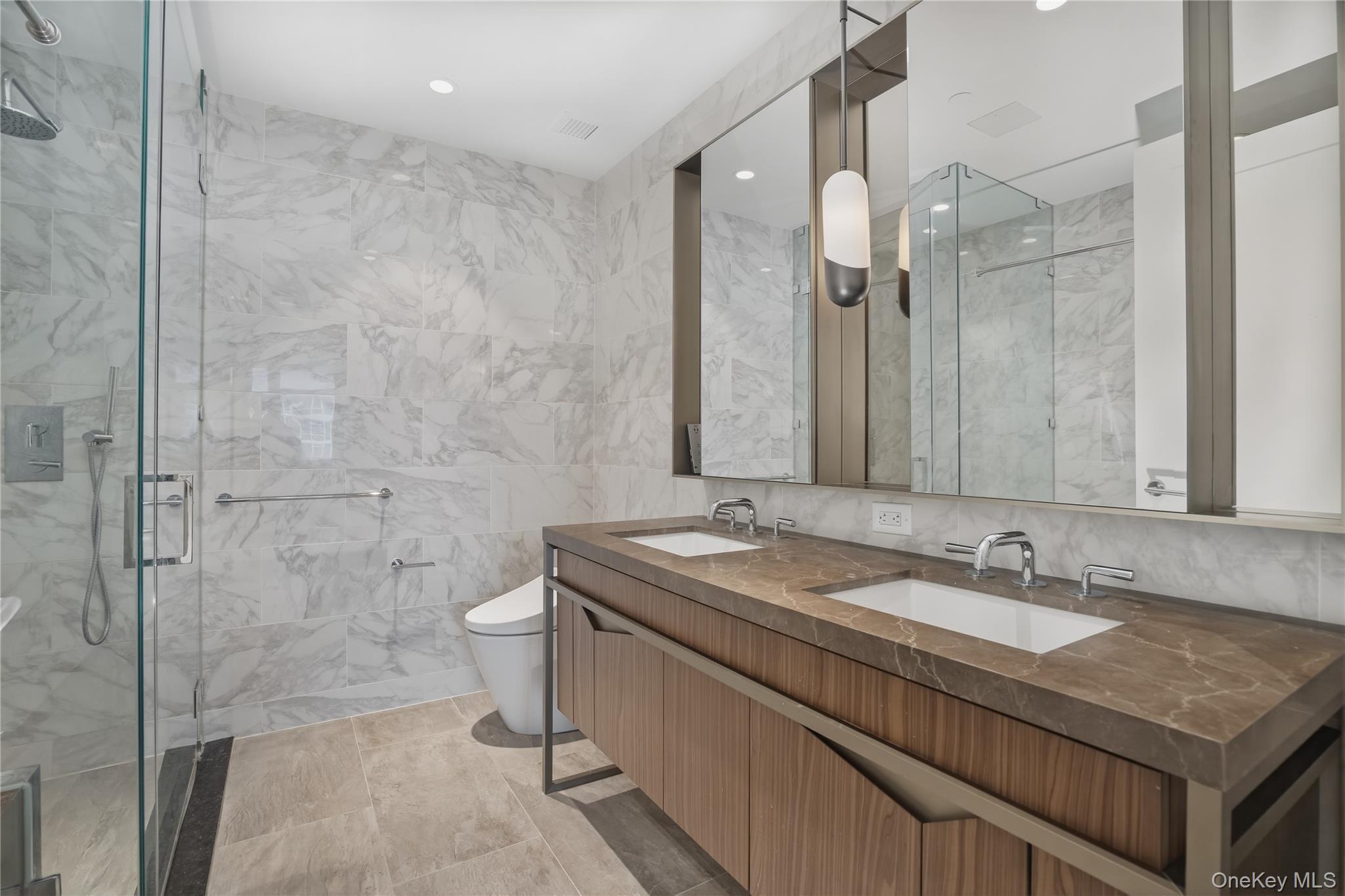 Condo 39th  Queens, NY 11354, MLS-980063-14