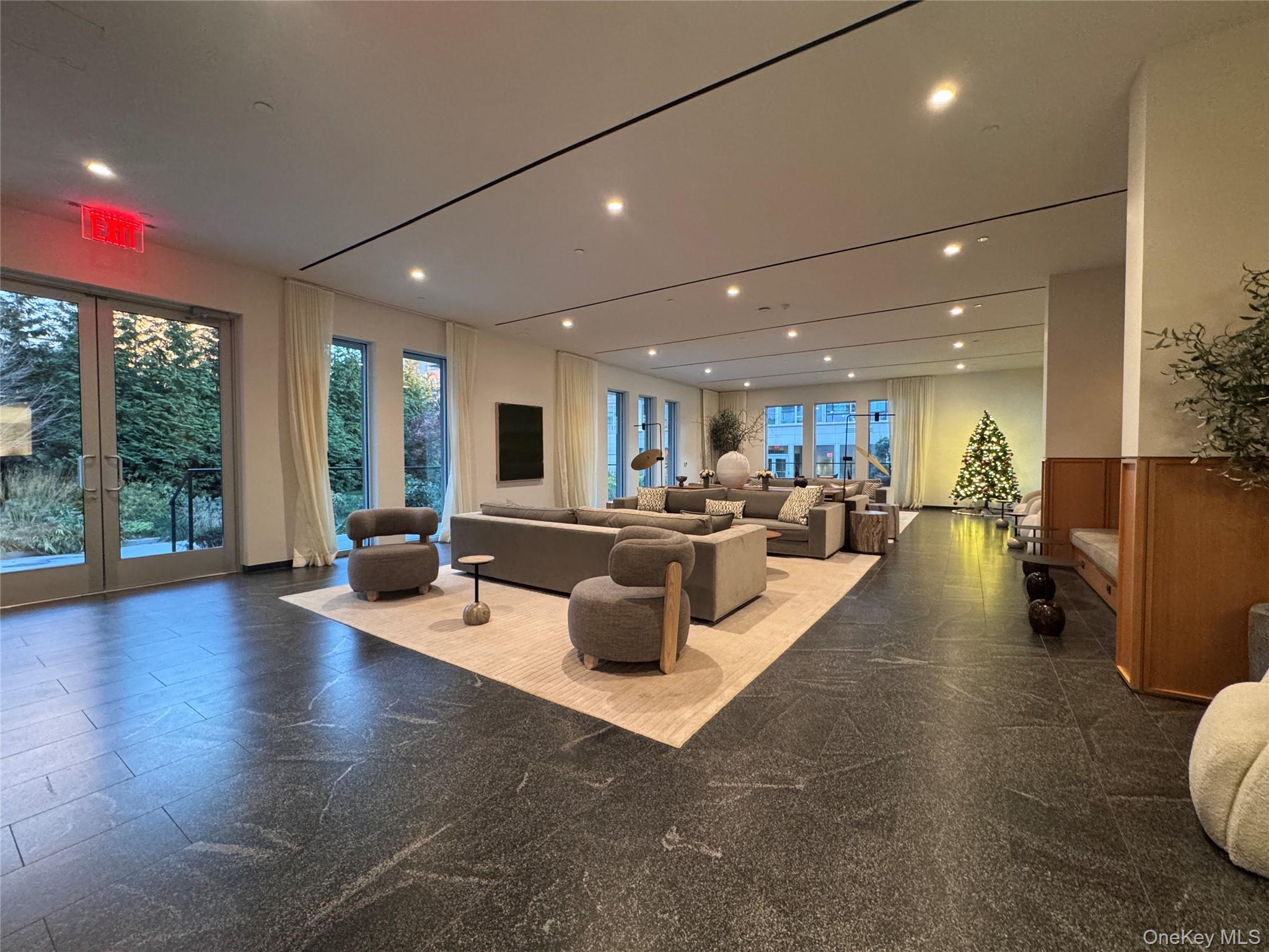 Condo 39th  Queens, NY 11354, MLS-980063-20