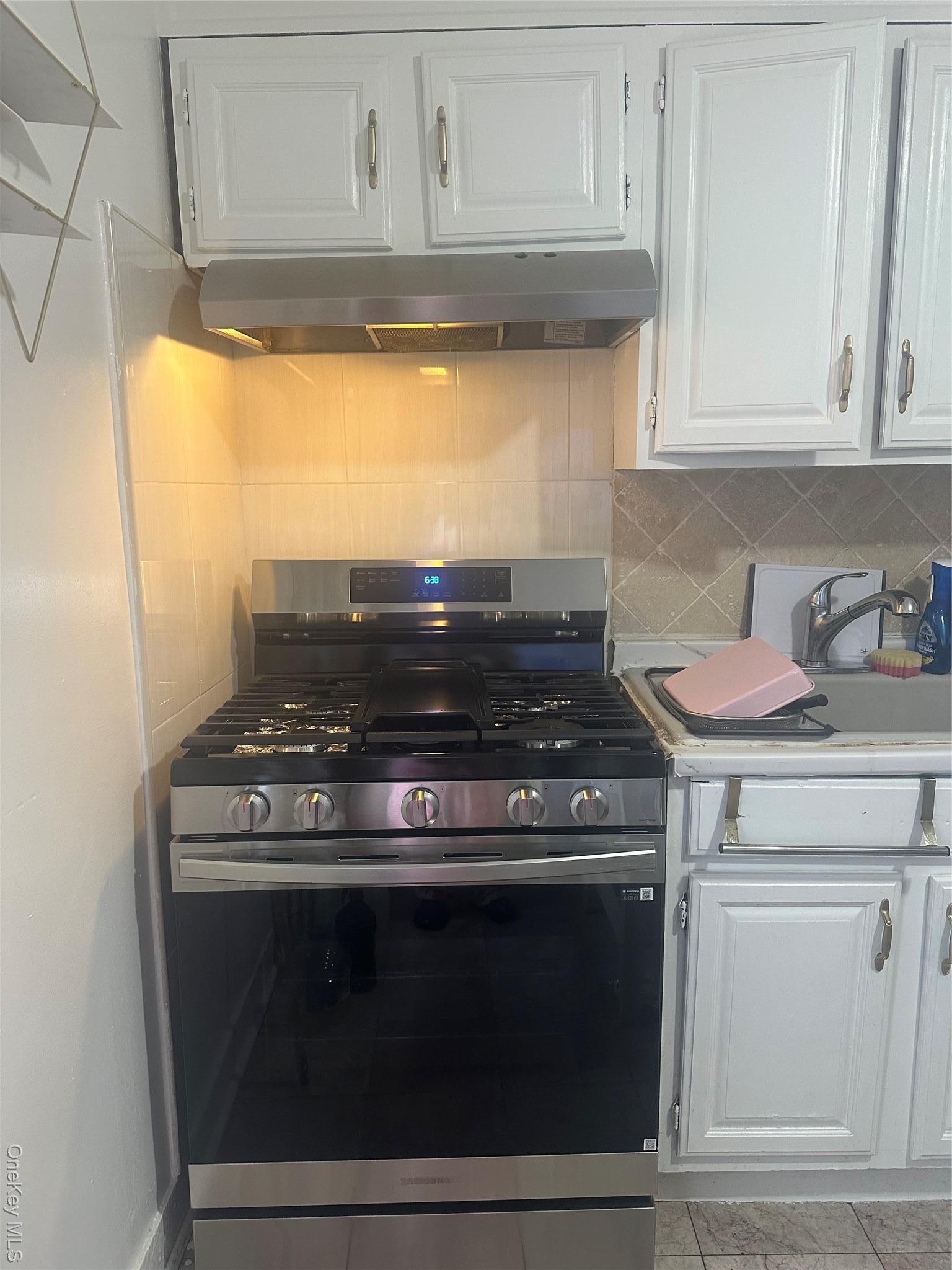 Single Family Drake  Westchester County, NY 10805, MLS-980069-11