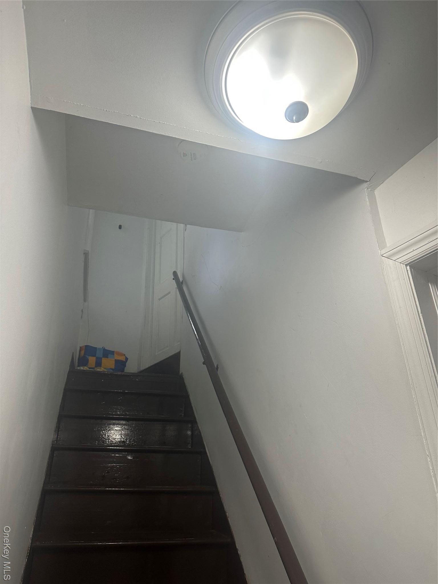 Single Family Drake  Westchester County, NY 10805, MLS-980069-8