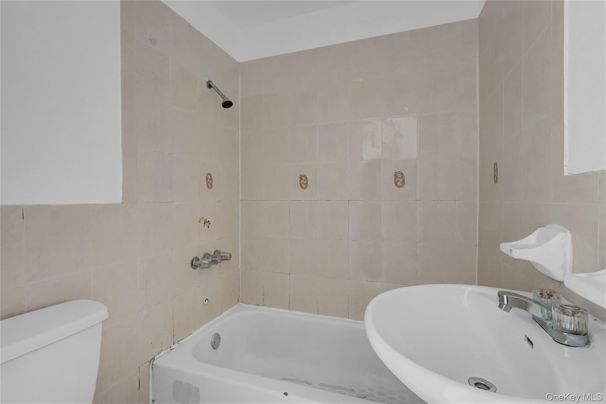 Single Family 116th  Queens, NY 11434, MLS-980073-16