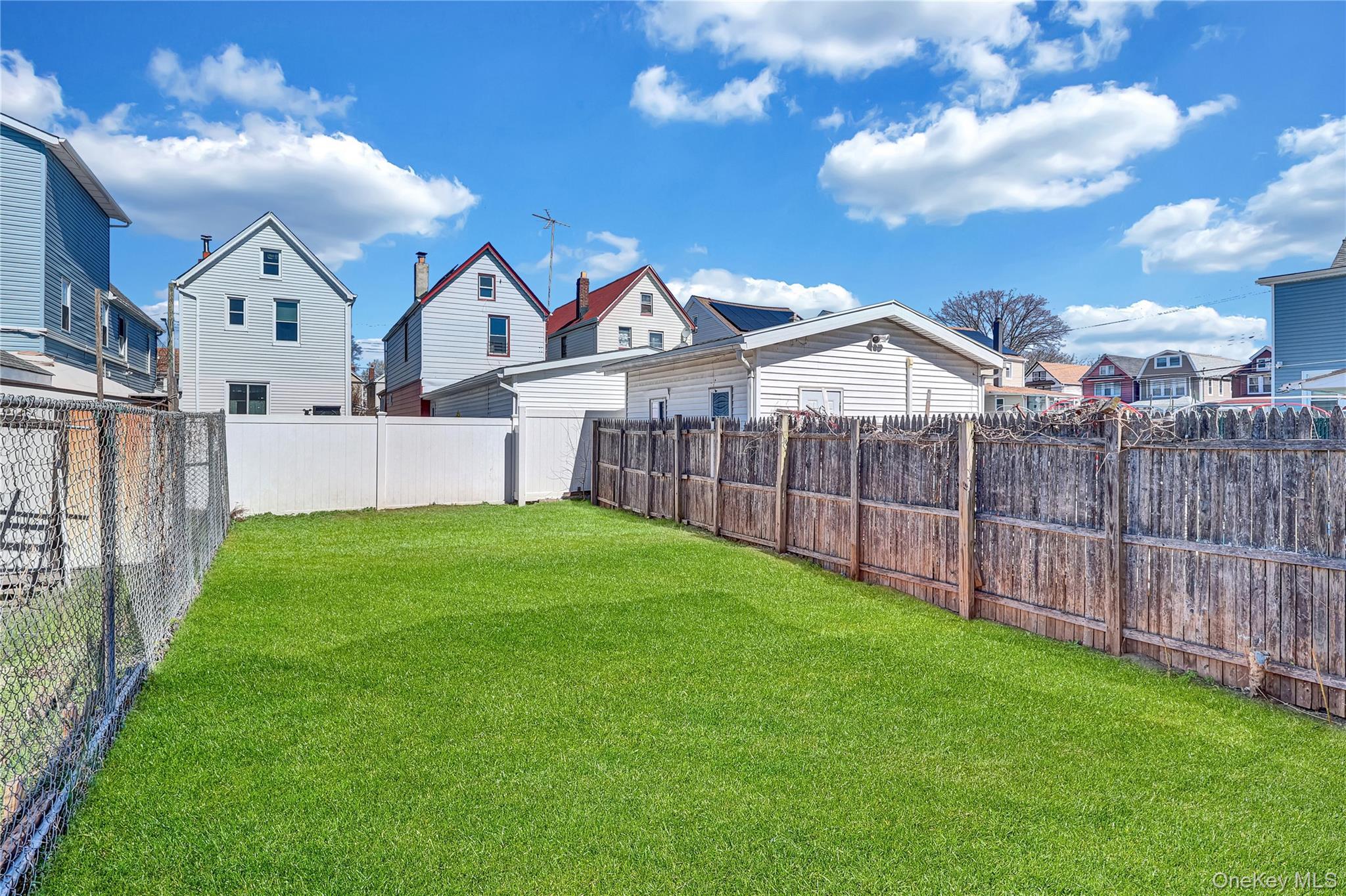 Single Family 116th  Queens, NY 11434, MLS-980073-21