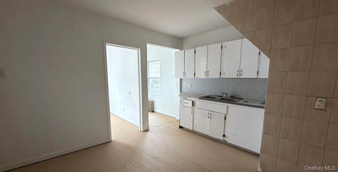 Single Family 116th  Queens, NY 11434, MLS-980073-6