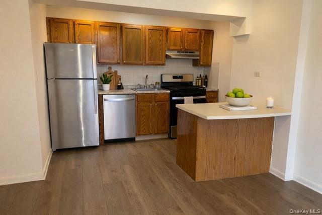 Single Family Balcom Bronx, NY 10461, MLS-980075-23