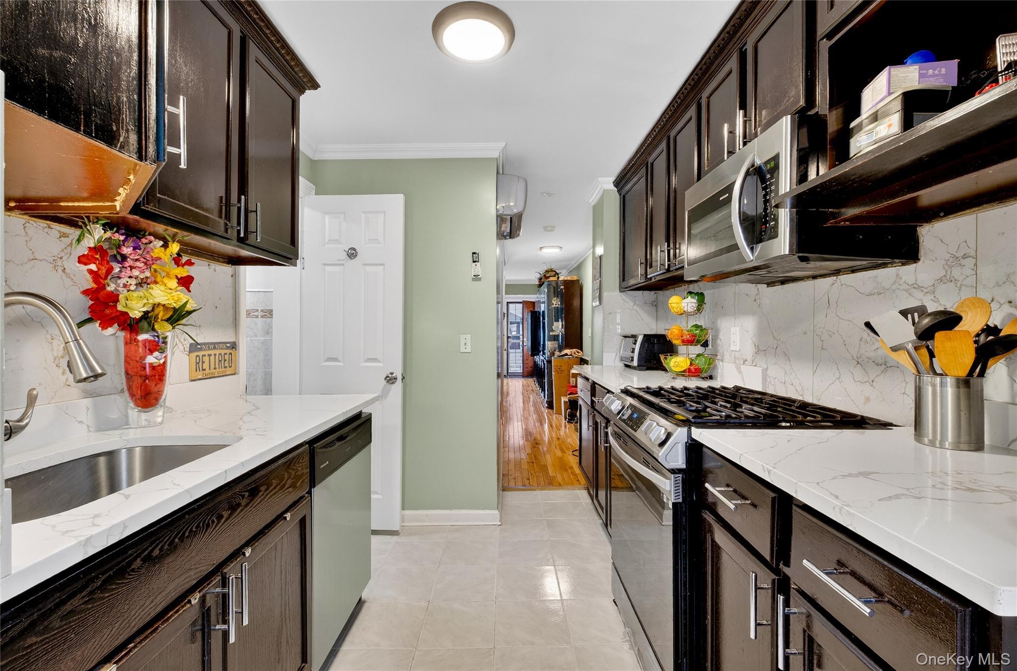 Single Family 147th  Queens, NY 11436, MLS-980094-10