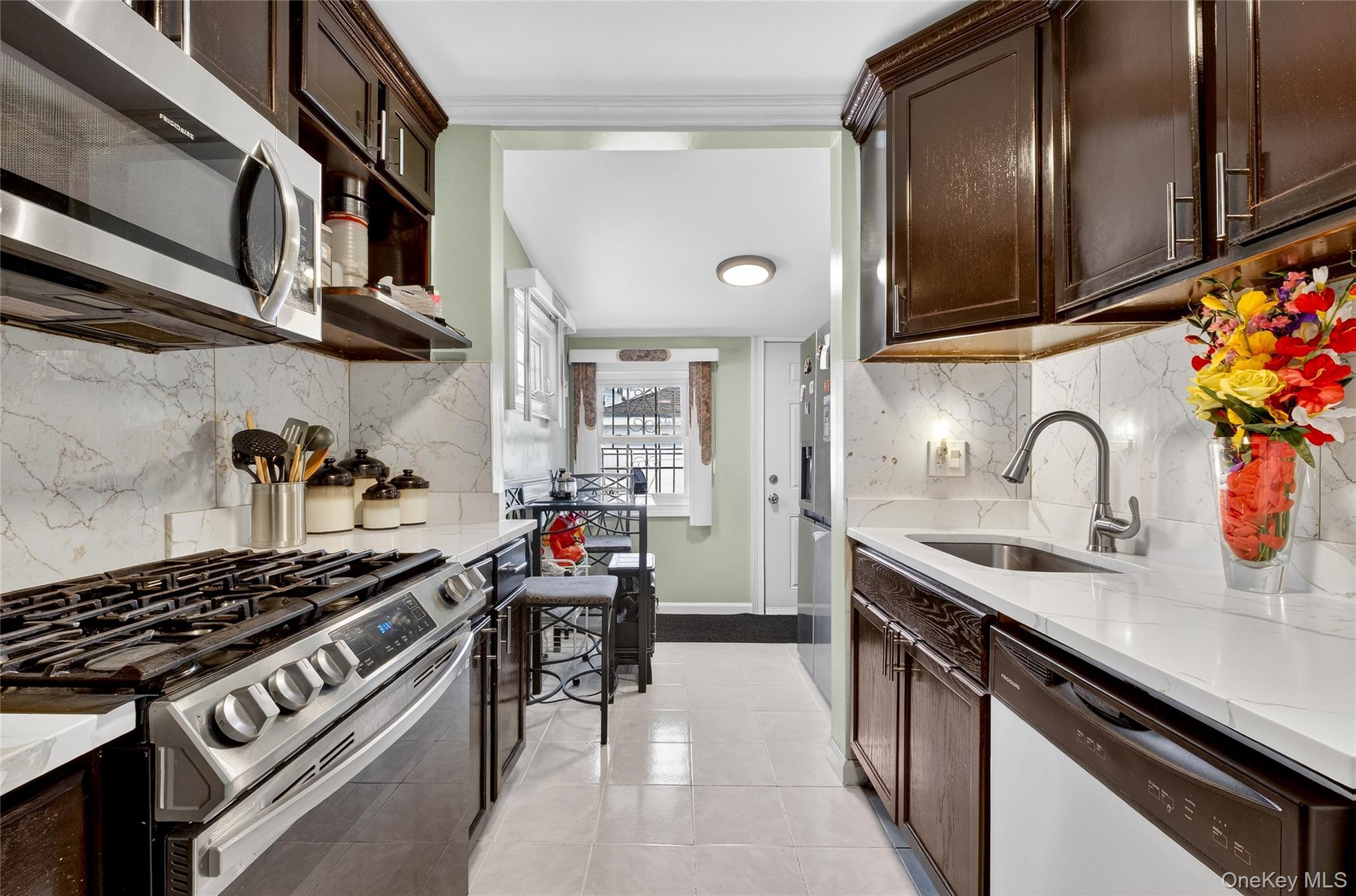 Single Family 147th  Queens, NY 11436, MLS-980094-9