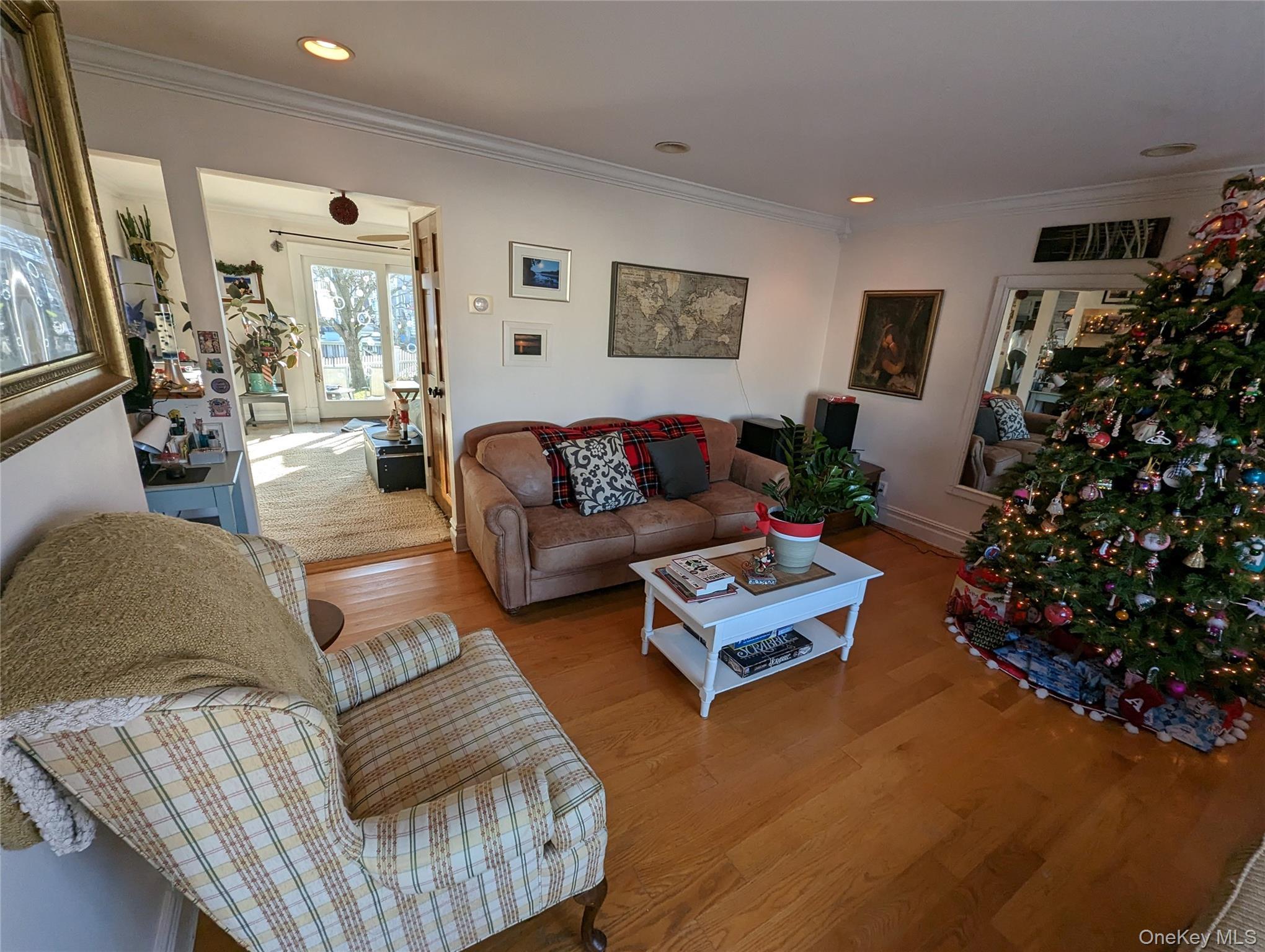 Single Family Hayes  Suffolk County, NY 11701, MLS-980118-8