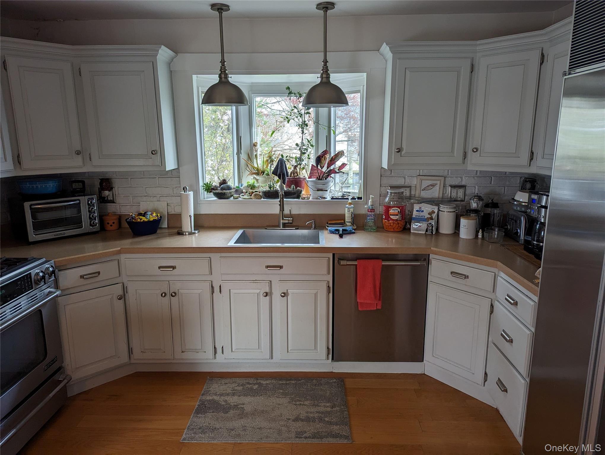 Single Family Hayes  Suffolk County, NY 11701, MLS-980118-9