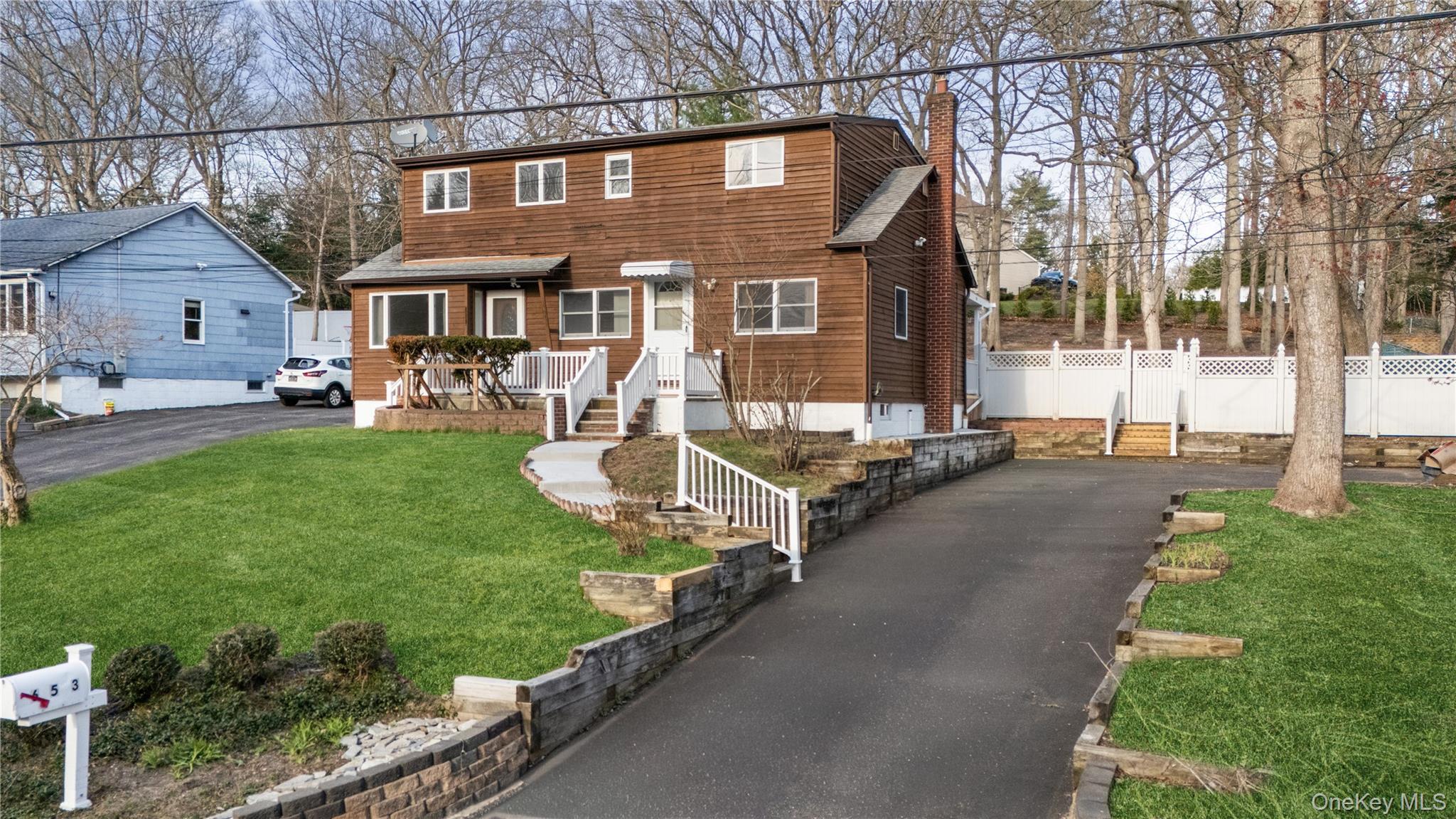 Single Family Meadow  Suffolk County, NY 11787, MLS-980129-3