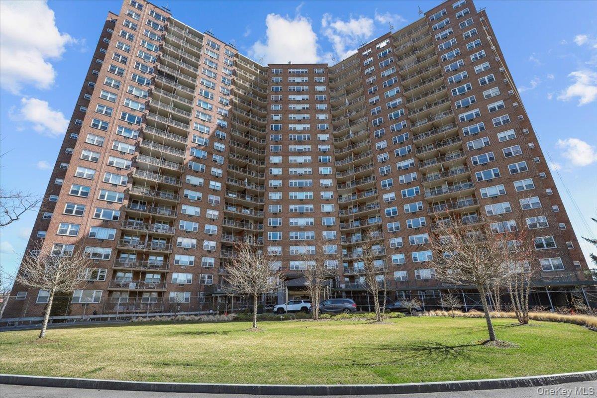 Coop Arlington  Bronx, NY 10471, MLS-980130-2