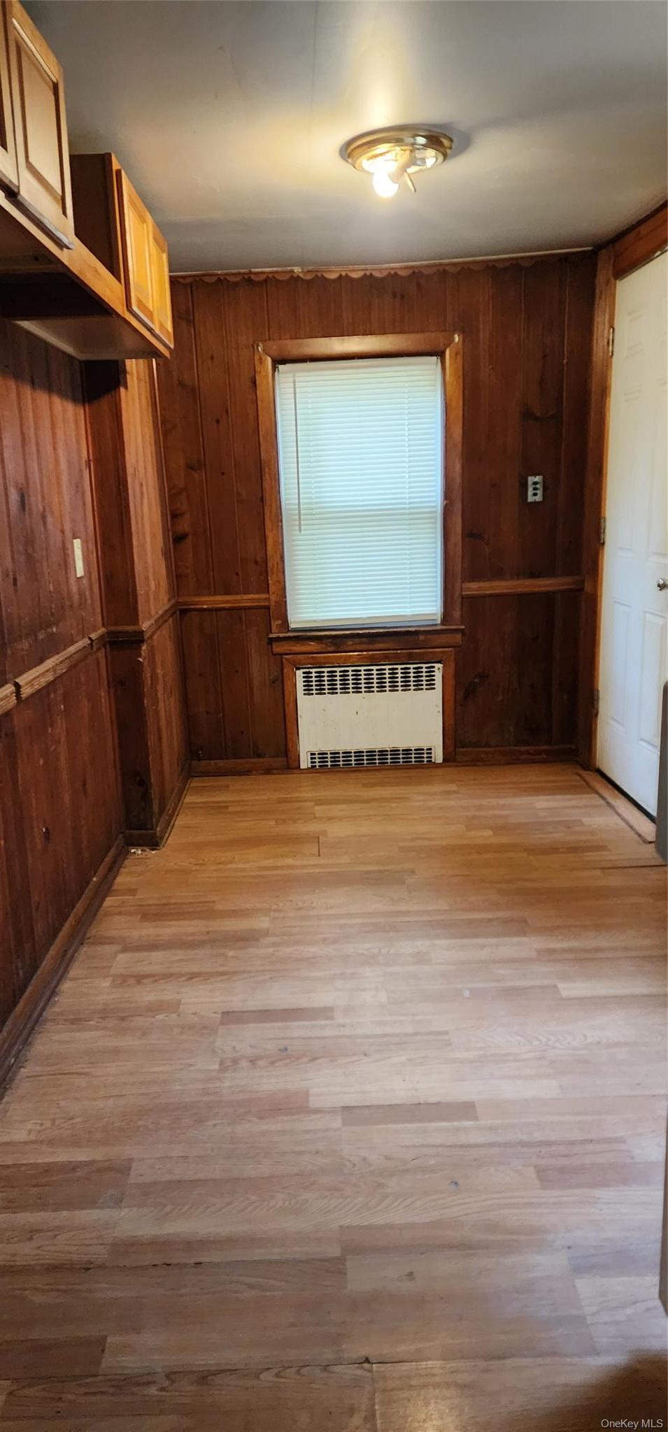 Single Family Hackensack Suffolk County, NY 11951, MLS-980135-12
