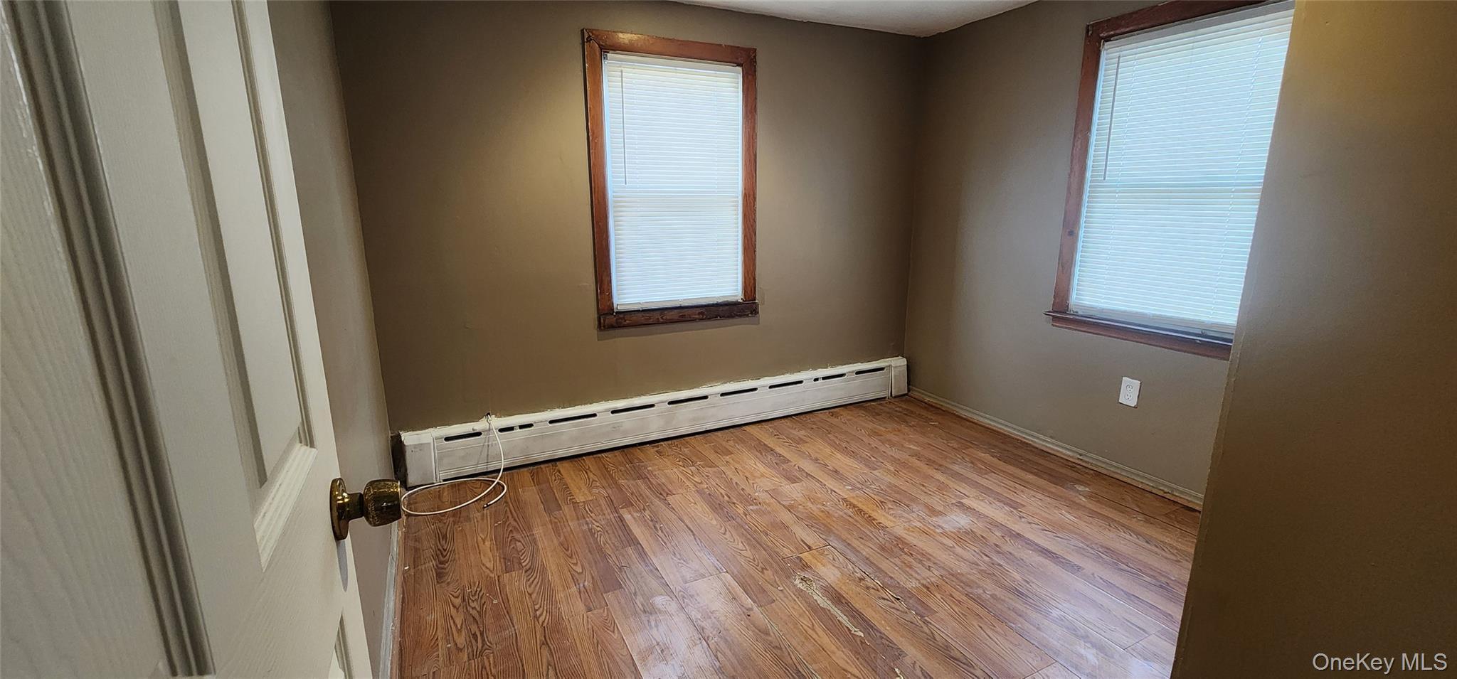Single Family Hackensack Suffolk County, NY 11951, MLS-980135-13