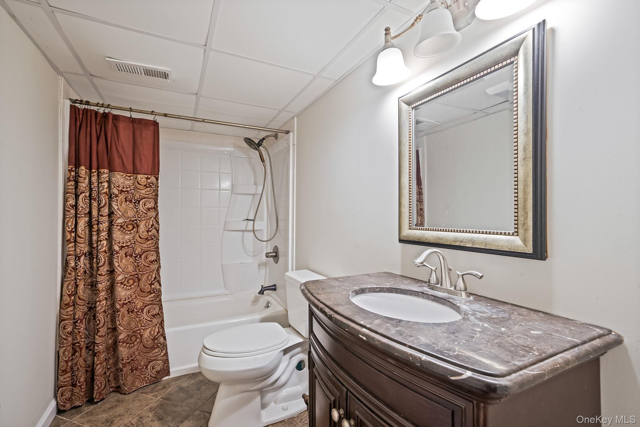 Single Family Wickham  Suffolk County, NY 11952, MLS-980163-31