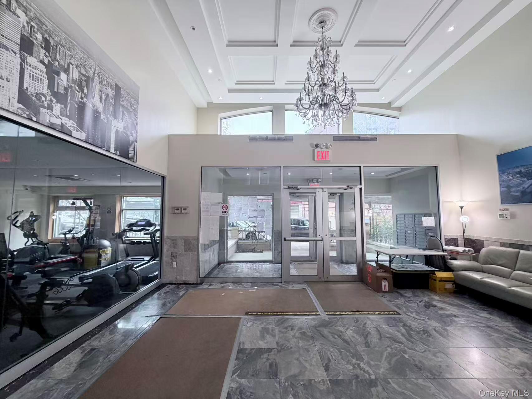 Condo Austin  Queens, NY 11374, MLS-980168-5