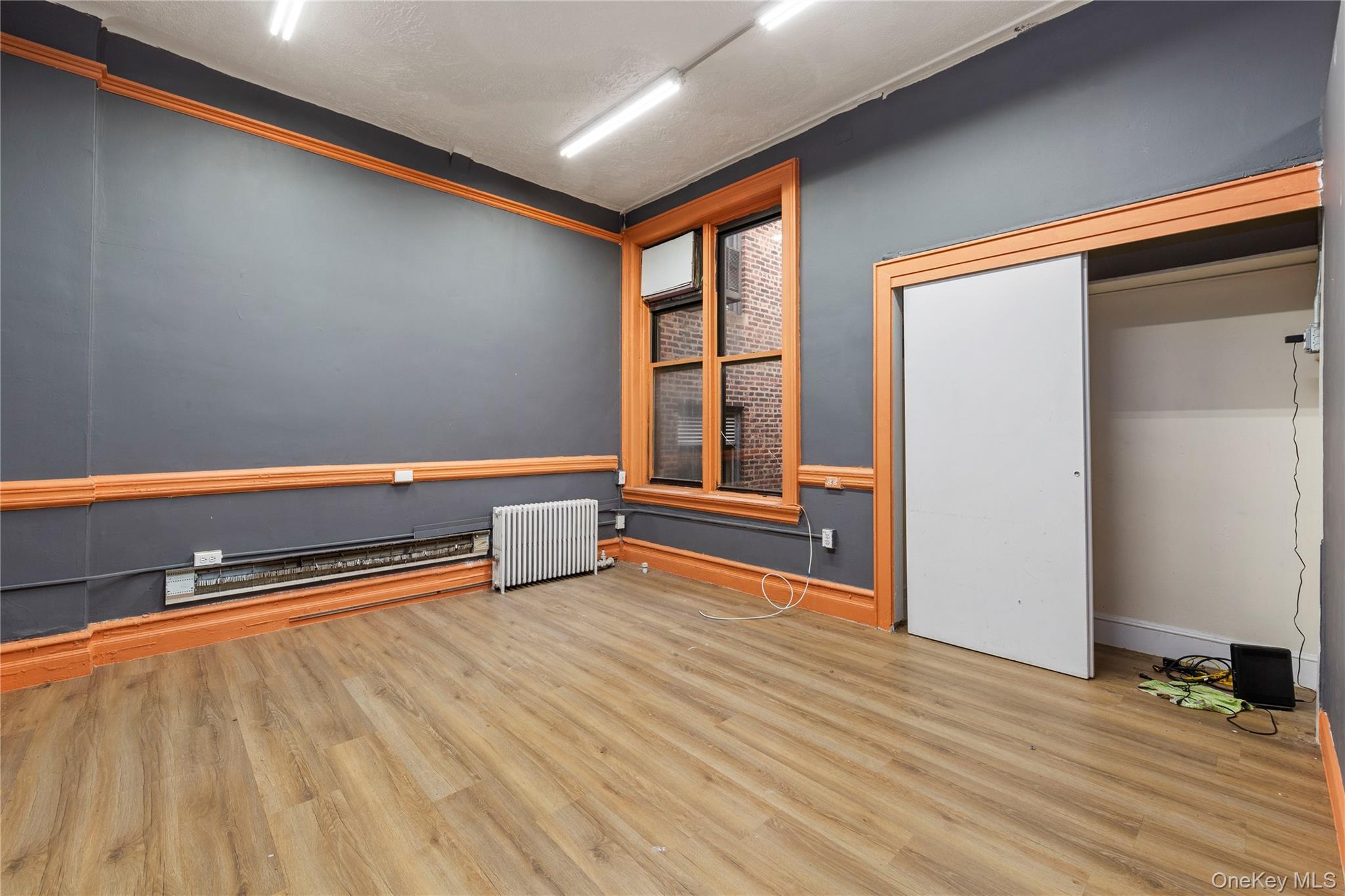 Commercial Lease 149th  Bronx, NY 10455, MLS-980174-11