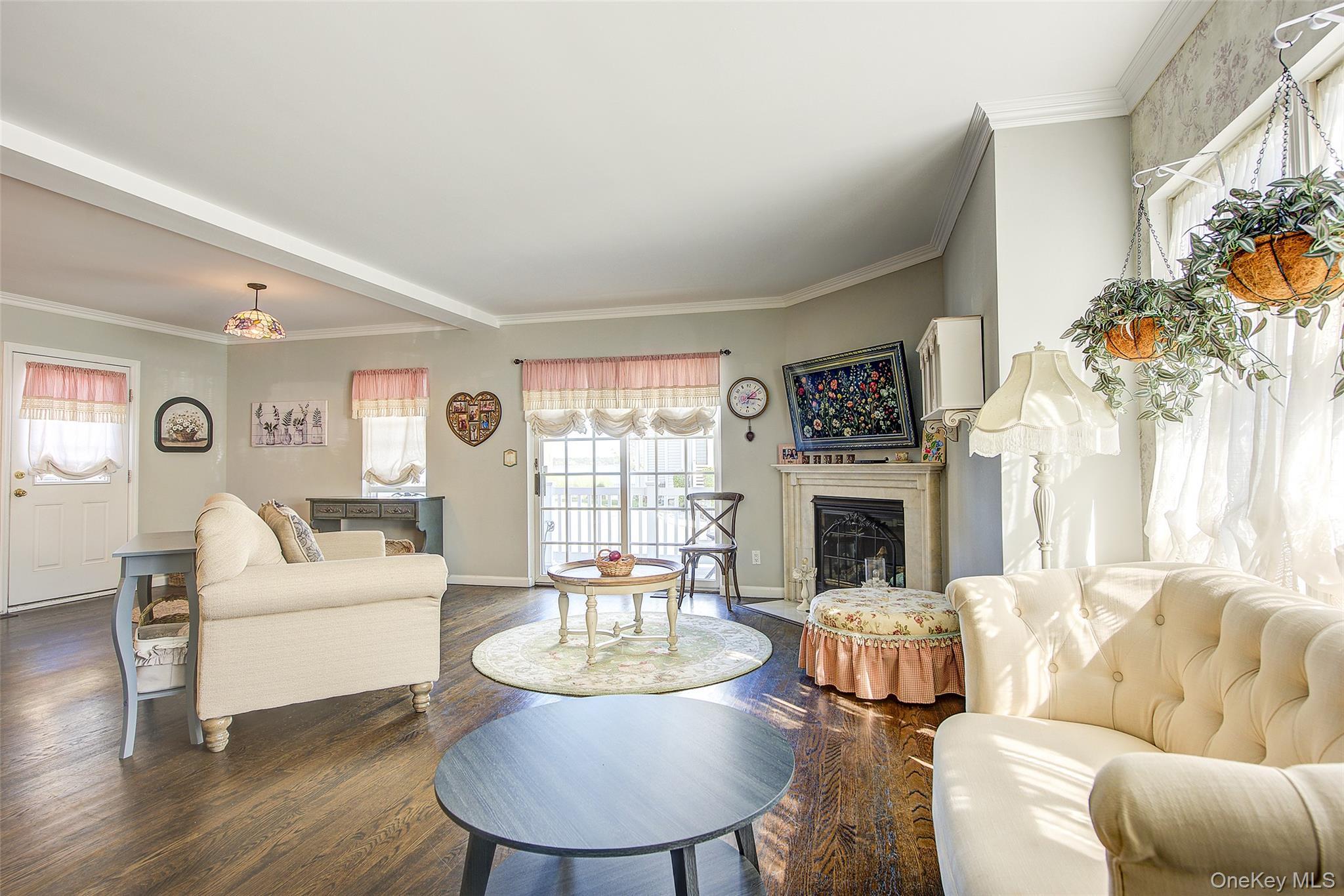 Condo Powells Cove  Queens, NY 11357, MLS-980179-15