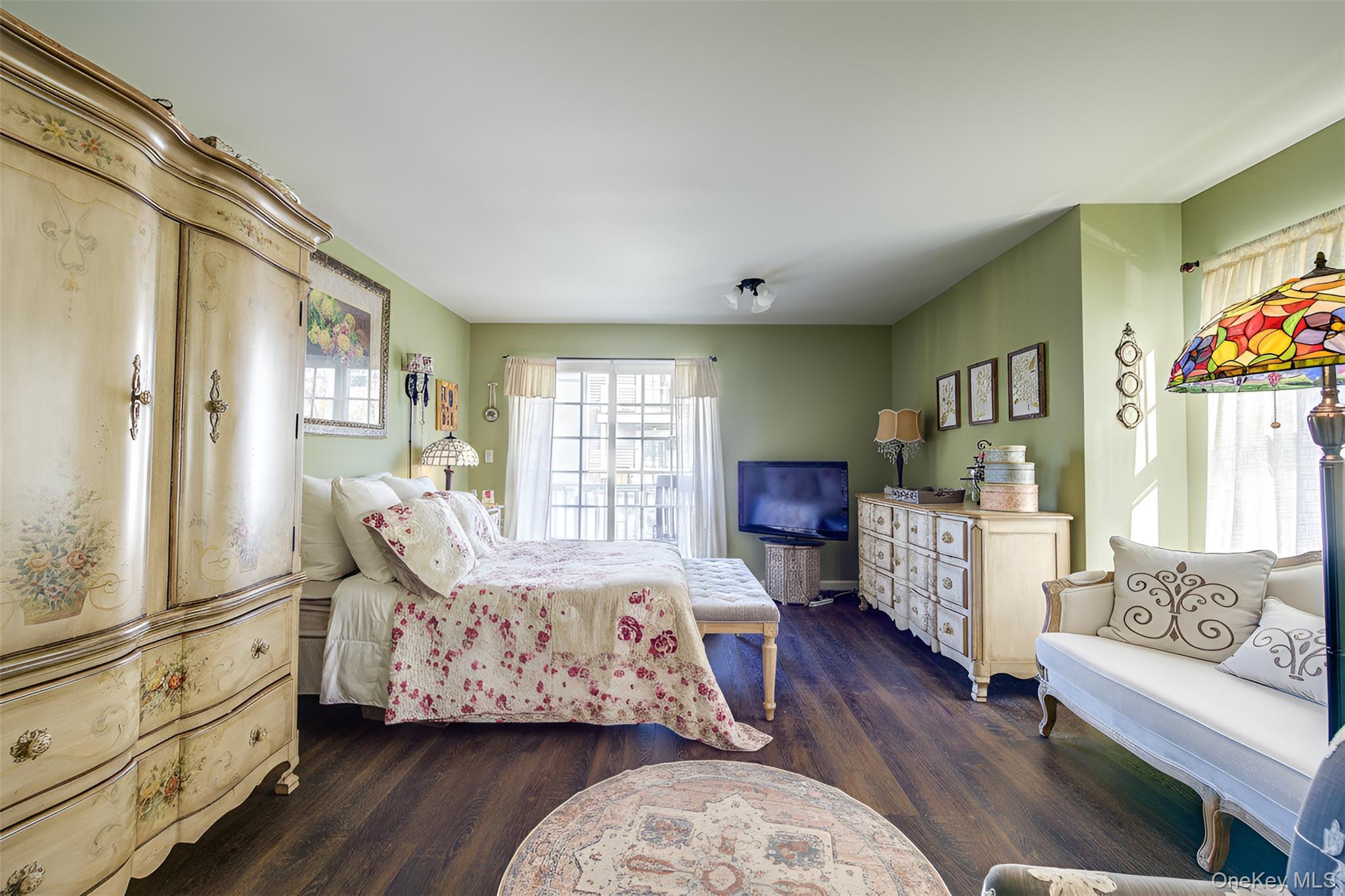 Condo Powells Cove  Queens, NY 11357, MLS-980179-26