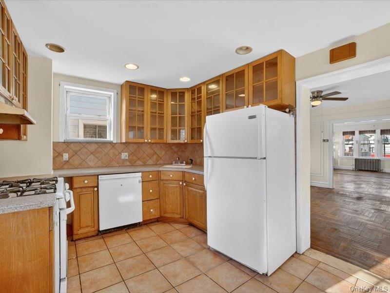 Single Family Wellman  Bronx, NY 10461, MLS-980181-13