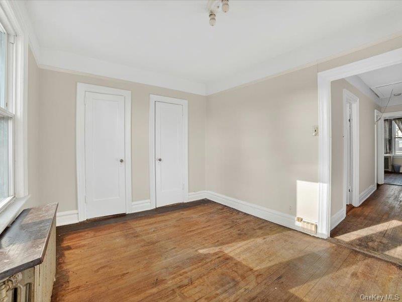 Single Family Wellman  Bronx, NY 10461, MLS-980181-22