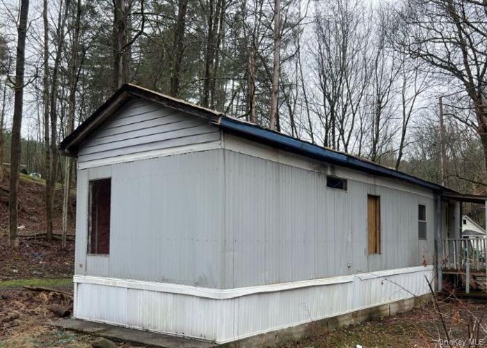 Single Family Old Greenfield  Ulster County, NY 12428, MLS-980187-5