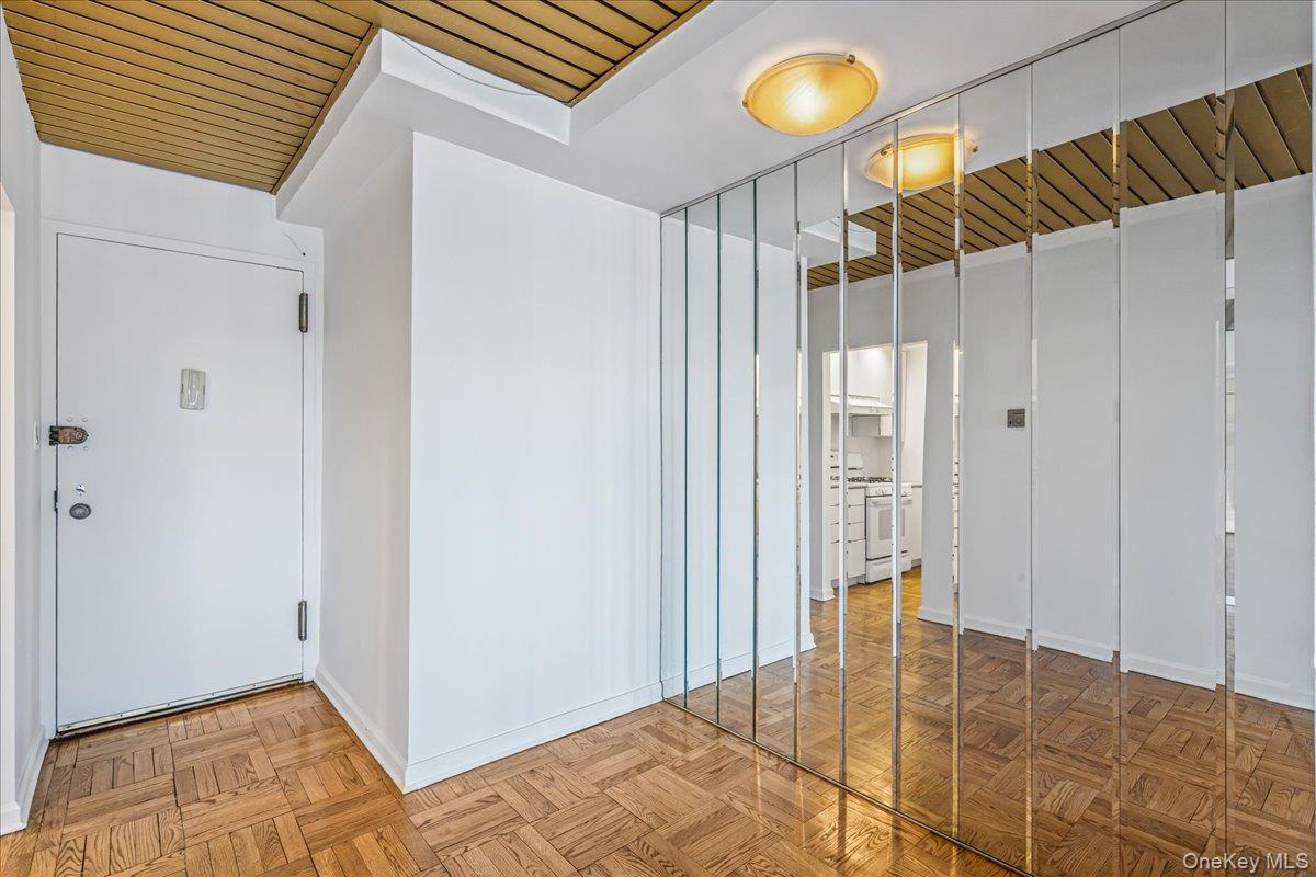 Coop 215th Queens, NY 11360, MLS-980191-5