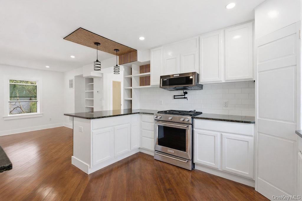 Single Family Swezey  Suffolk County, NY 11772, MLS-980192-10