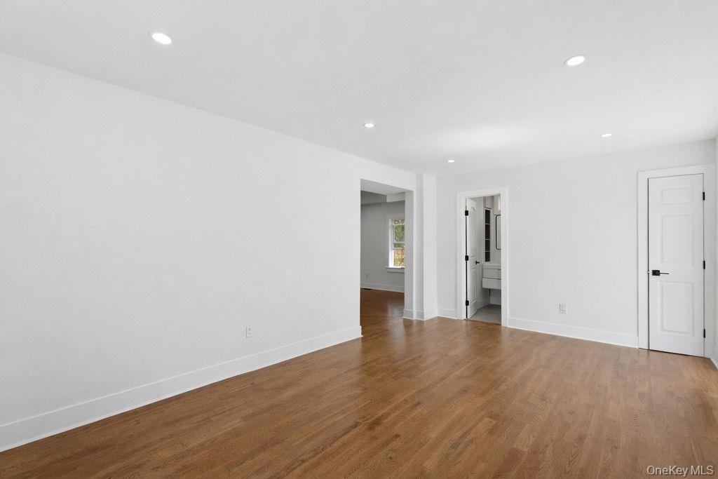 Single Family Swezey  Suffolk County, NY 11772, MLS-980192-13