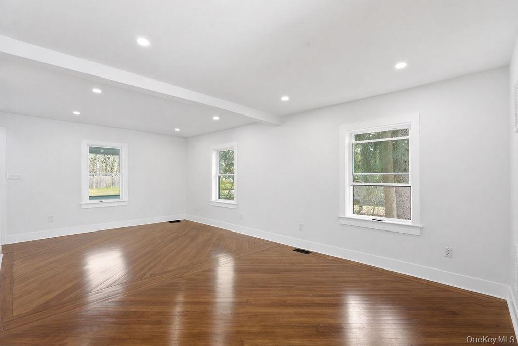 Single Family Swezey  Suffolk County, NY 11772, MLS-980192-14