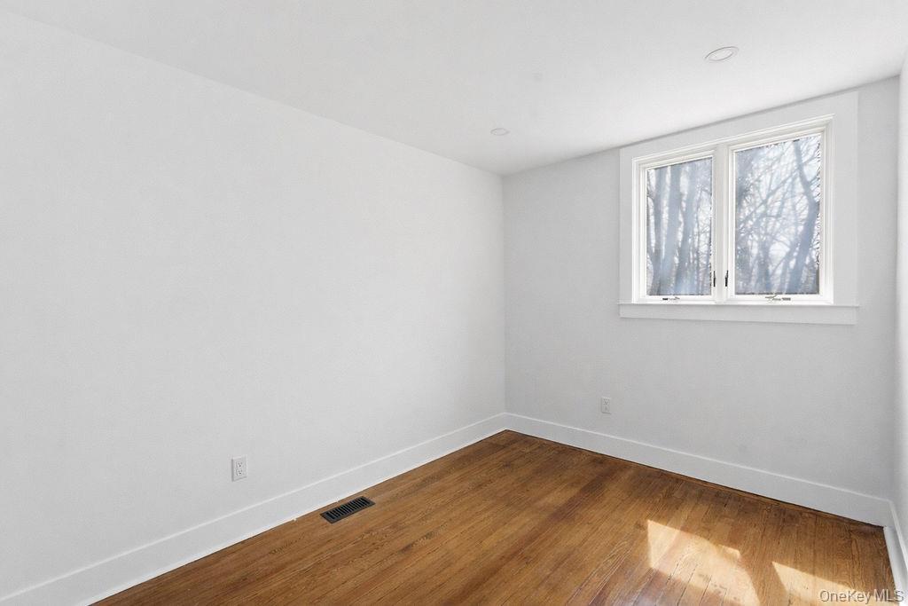 Single Family Swezey  Suffolk County, NY 11772, MLS-980192-19