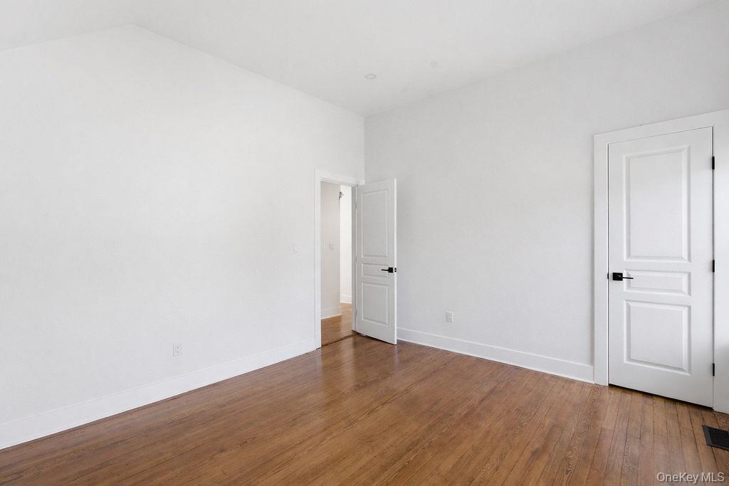 Single Family Swezey  Suffolk County, NY 11772, MLS-980192-21