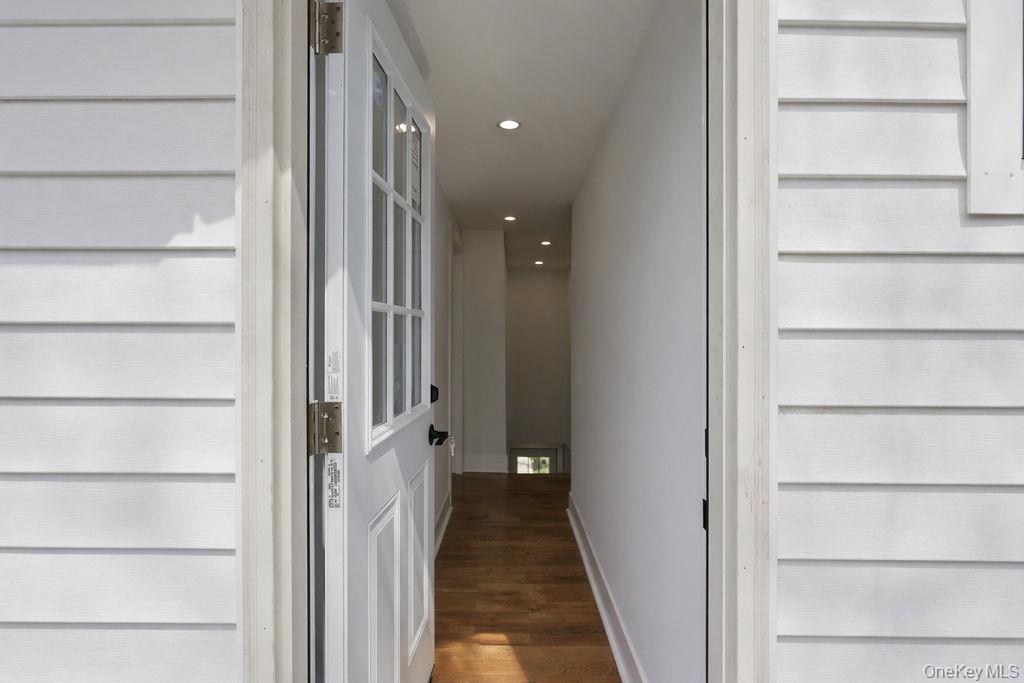 Single Family Swezey  Suffolk County, NY 11772, MLS-980192-26