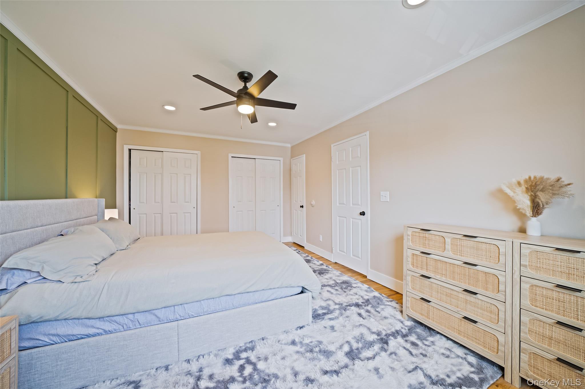 Coop Fairharbor  Suffolk County, NY 11772, MLS-980193-16