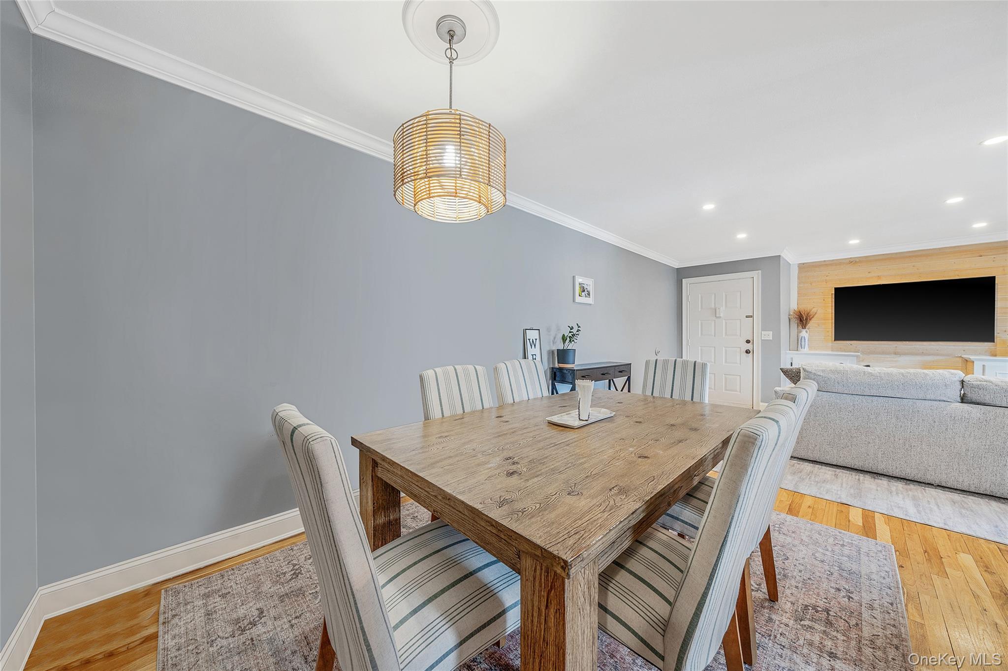 Coop Fairharbor  Suffolk County, NY 11772, MLS-980193-6