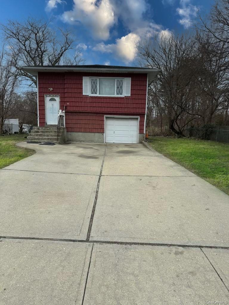 Single Family Jewel Street Suffolk County, NY 11717, MLS-980195-2