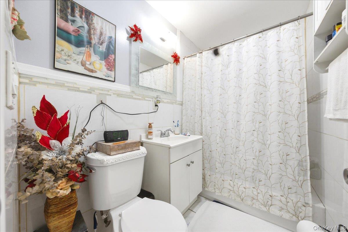 Single Family Underhill Bronx, NY 10473, MLS-980208-10