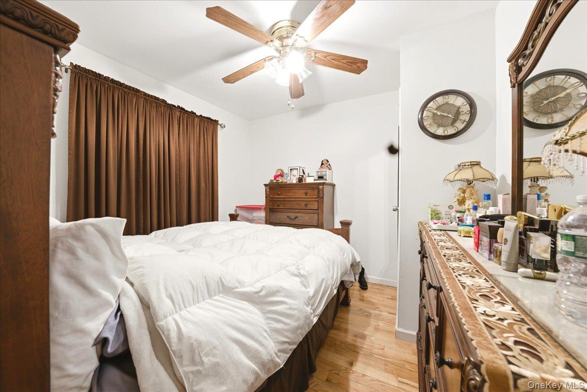 Single Family Underhill Bronx, NY 10473, MLS-980208-11