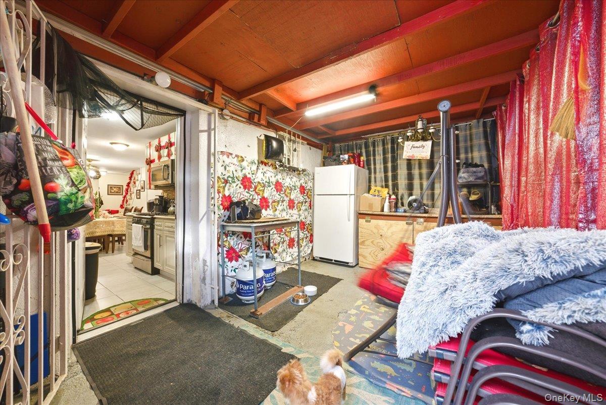 Single Family Underhill Bronx, NY 10473, MLS-980208-17