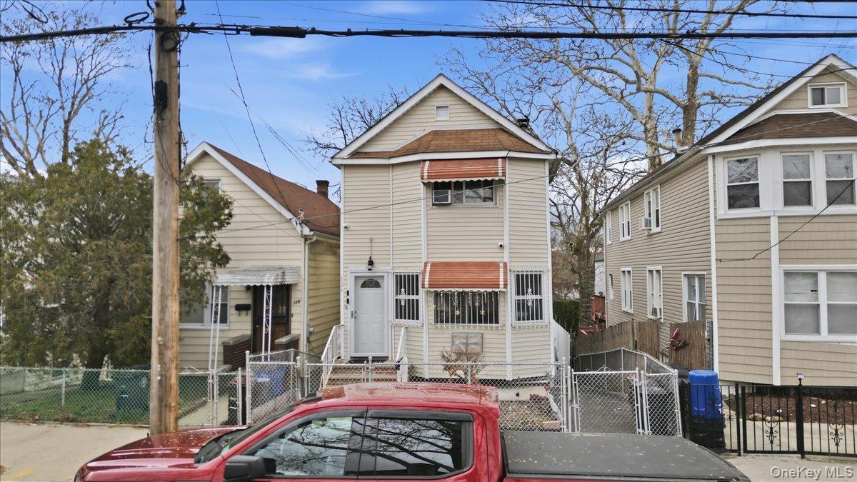 Single Family Underhill Bronx, NY 10473, MLS-980208-2