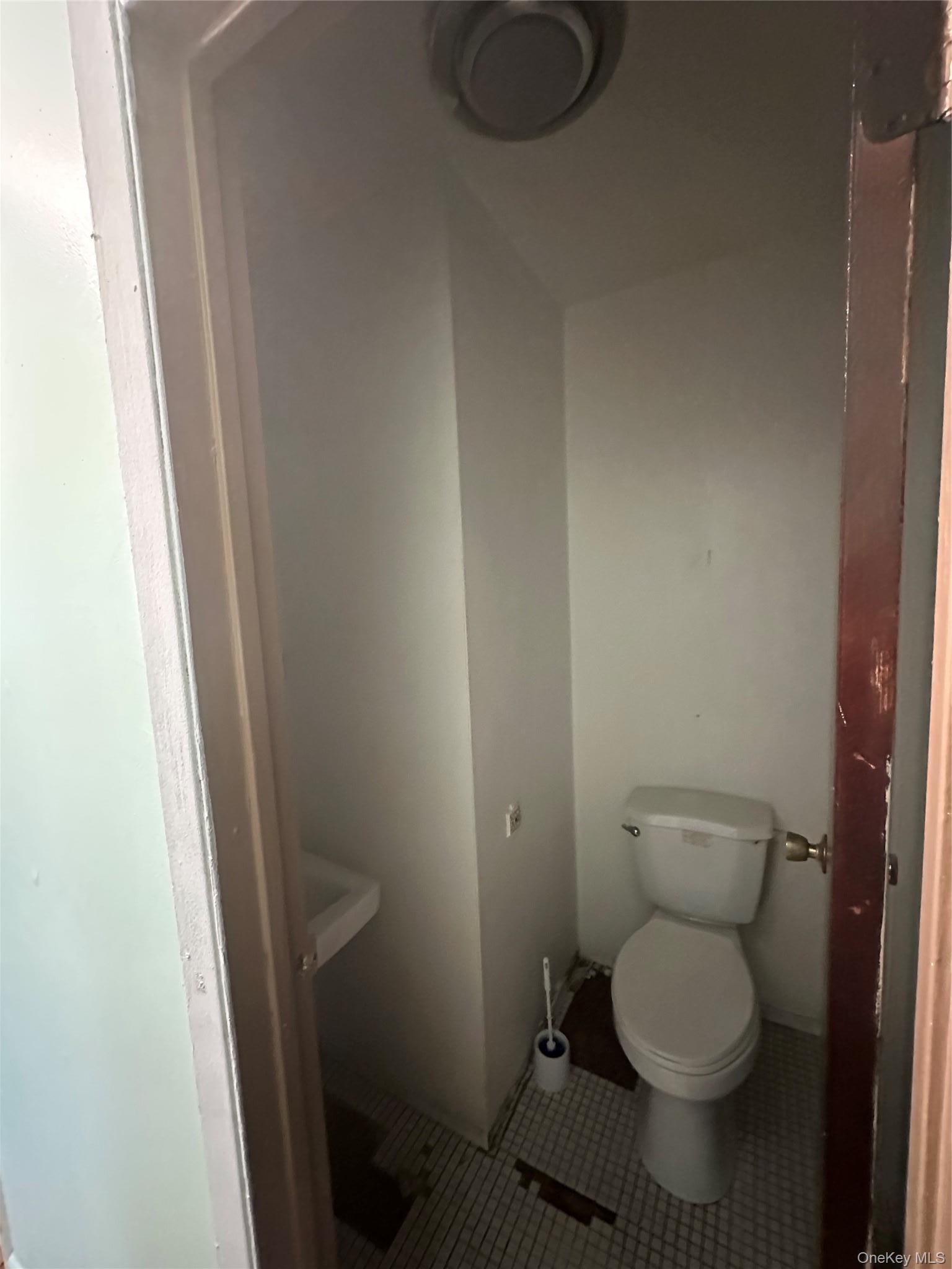 Single Family Patmore  Westchester County, NY 10710, MLS-980214-23