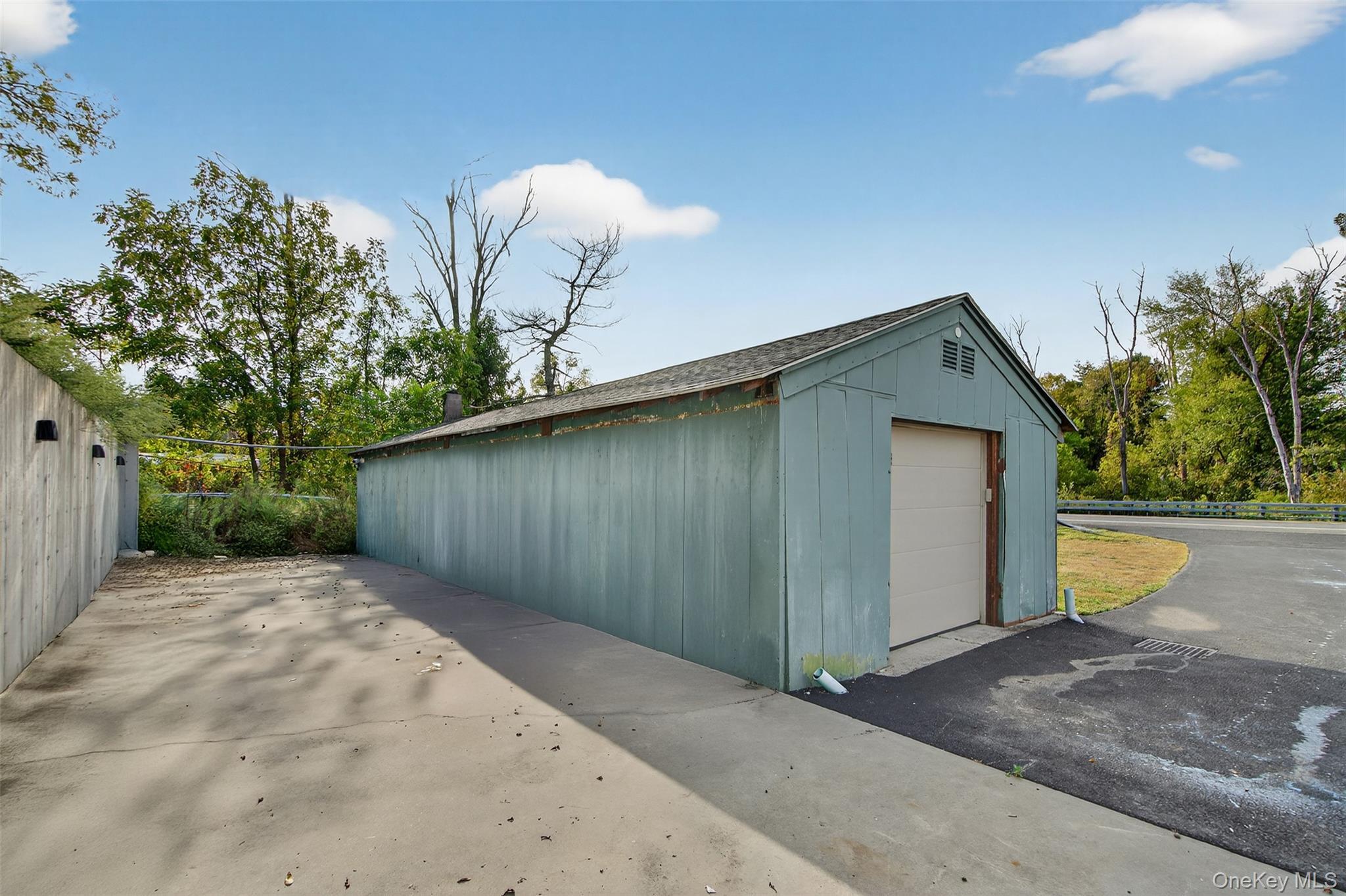 Single Family S Creek Road Dutchess County, NY 12580, MLS-980223-21