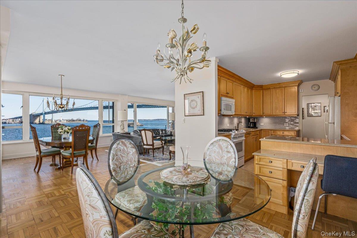 Coop Powells Cove  Queens, NY 11357, MLS-980252-6