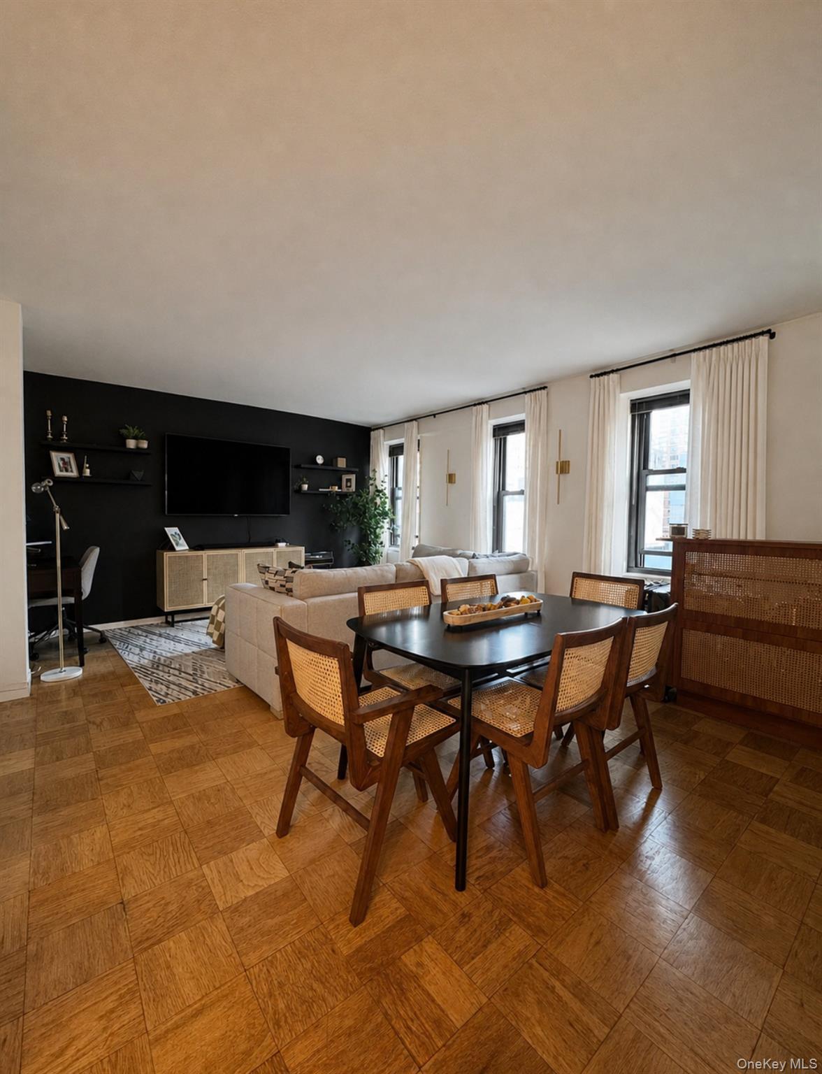 Coop 57th  Manhattan, NY 10022, MLS-980253-6